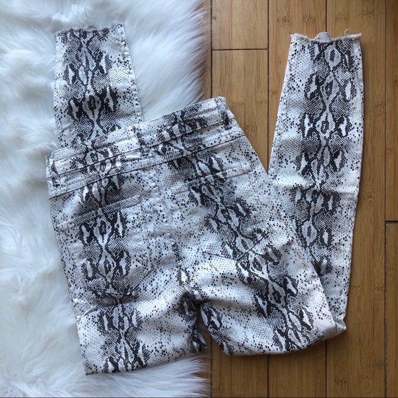 Zara Premium High Waist Snake Print Skinny Jeans - Picture 5 of 7